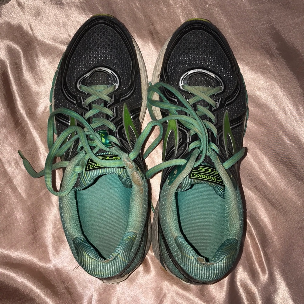 Brooks Running Shoe Women’s 10